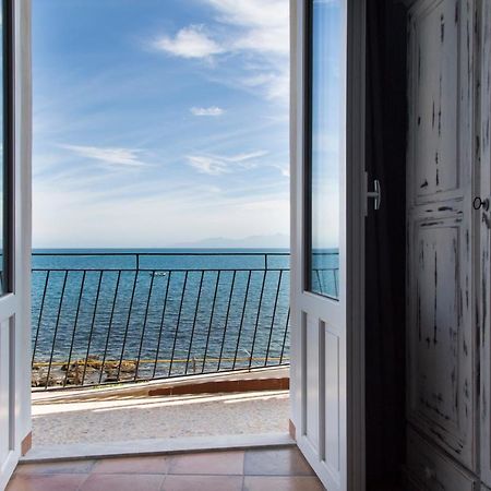 Nereidi Bed and Breakfast Santa Flavia Εξωτερικό φωτογραφία