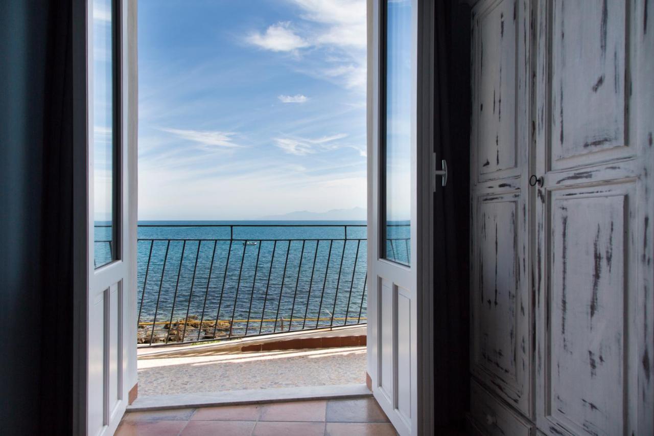Nereidi Bed and Breakfast Santa Flavia Εξωτερικό φωτογραφία