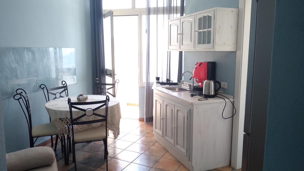 Nereidi Bed and Breakfast Santa Flavia Εξωτερικό φωτογραφία
